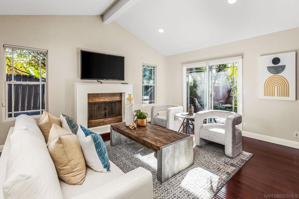 2036 Christy - photo 7