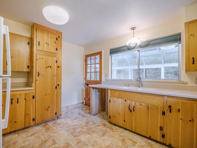 298 Vine Hill Road, Santa Cruz CA: https://media.crmls.org/mediaz/98ad6304-2f75-4111-bd02-68e90d71777e.jpg