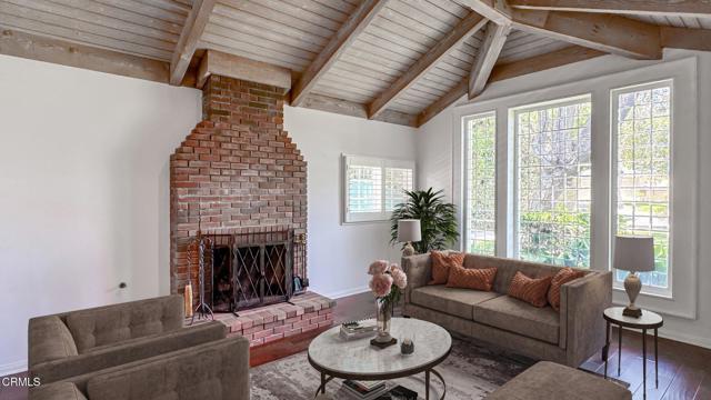 Detail Gallery Image 4 of 37 For 209 San Miguel Rd, Pasadena,  CA 91105 - 4 Beds | 3 Baths