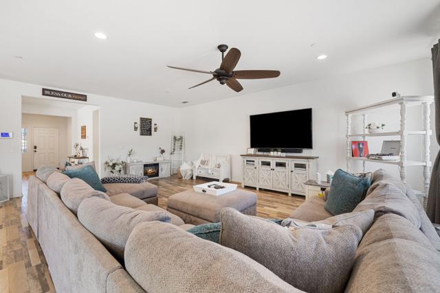 29-web-or-mls-2H8A9240