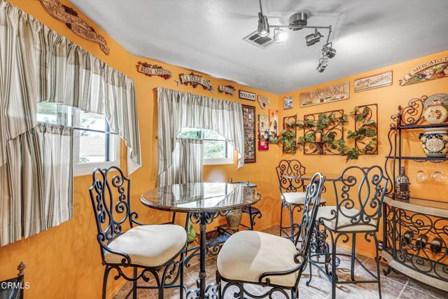 728 Island View Circle, Port Hueneme CA: https://media.crmls.org/mediaz/98afe7b8-403f-41b1-9ef3-1143e49c6c0d.jpg