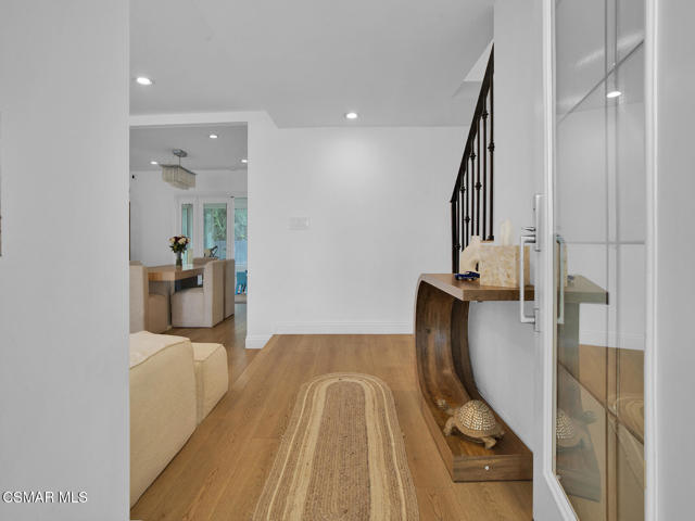 22828 Hartland Street, West Hills CA: https://media.crmls.org/mediaz/98b04e4b-103a-48dc-acb3-2c61544424d1.jpg