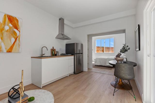 1438 Dolphin Court, San Marcos CA: https://media.crmls.org/mediaz/98b05b97-4879-45ae-9622-2ee4c0c8fb7b.jpg