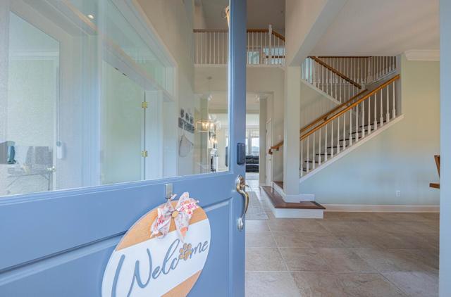 17403 Avenida Los Altos, Salinas CA: https://media.crmls.org/mediaz/98b08d38-9475-4057-ac3e-d3a427565283.jpg