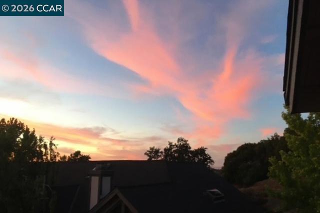 Image 2 of 33 For 137 Haslemere