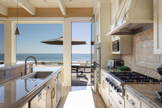 553 Beach Drive, Aptos CA: https://media.crmls.org/mediaz/98b3f421-178e-4604-83a5-7a2be302fa52.jpg