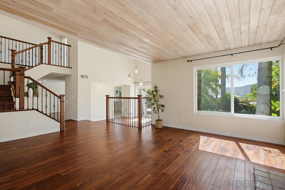 17766 Aguamiel Rd - photo 10