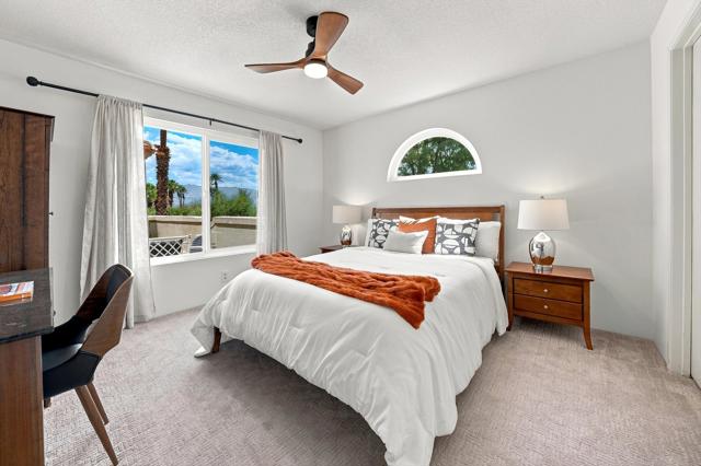 752 Vista Lago Drive N, Palm Desert, CA 92211
