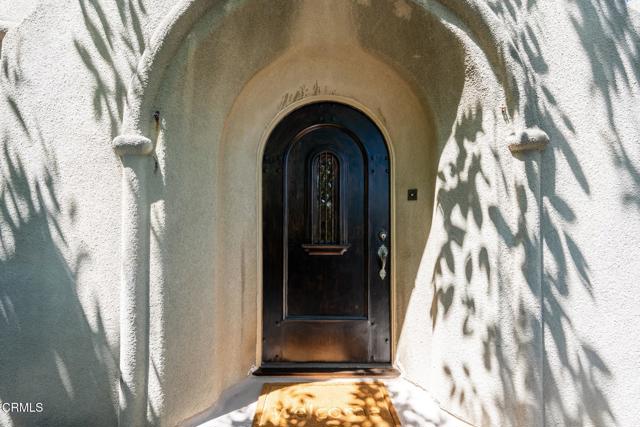 Detail Gallery Image 3 of 64 For 2707 Hermosita Dr, Glendale,  CA 91208 - 3 Beds | 3/1 Baths