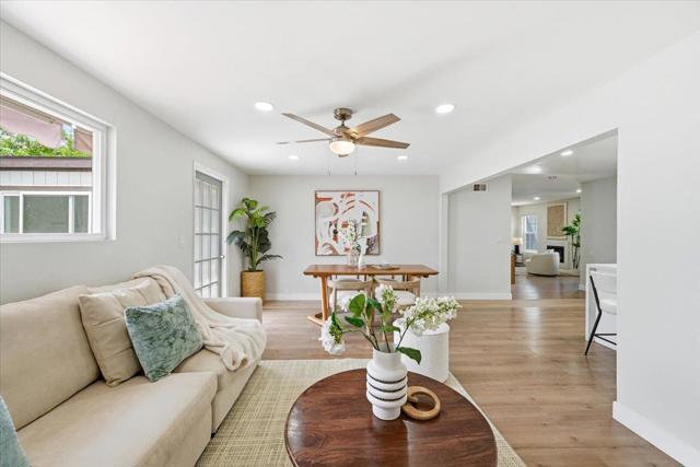 32915 Lake Erie Street, Fremont CA: https://media.crmls.org/mediaz/98b7835d-4077-4edf-94d5-68ca7ae3e2ce.jpg