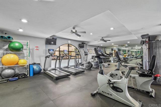 Detail Gallery Image 40 of 49 For 301 W G St #119,  San Diego,  CA 92101 - 2 Beds | 2/1 Baths