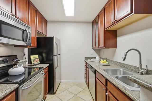 850 Catkin Court, San Jose CA: https://media.crmls.org/mediaz/98bb22c1-c4d0-41bb-b674-4f91a90bbe4a.jpg