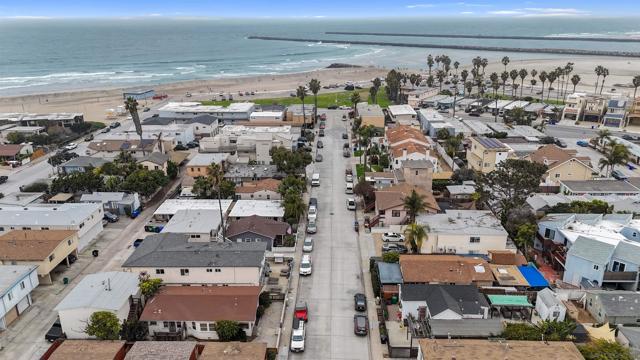 5130 Long Branch Avenue, Ocean Beach (San Diego), California 92107, 2 Bedrooms Bedrooms, ,1 BathroomBathrooms,Condominium,For Sale,Long Branch Avenue,250018212SD