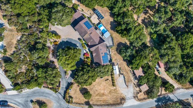19250 Reavis Way, Salinas CA: https://media.crmls.org/mediaz/98bc884e-4014-4217-8eb8-3fb710eabaad.jpg