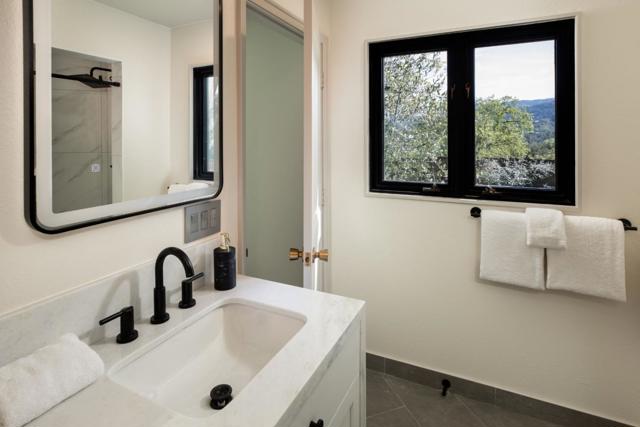 26201 Dori Lane, Los Altos Hills CA: https://media.crmls.org/mediaz/98bc8fe9-db32-41b6-8953-f9aa7837336a.jpg