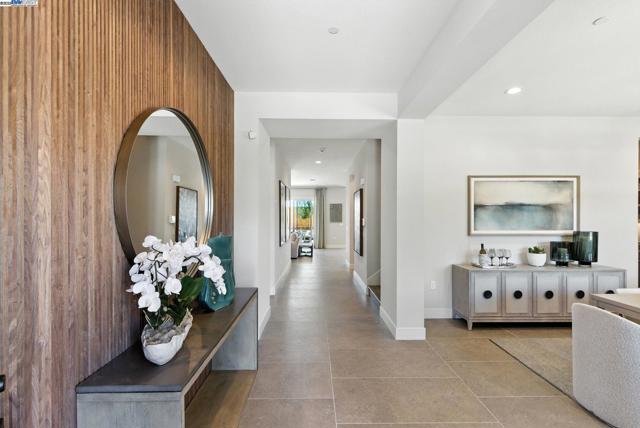 1685 Arione Street, Brentwood CA: https://media.crmls.org/mediaz/98bdd8f1-6ad9-4f05-9ec8-dd4846ec9d7f.jpg