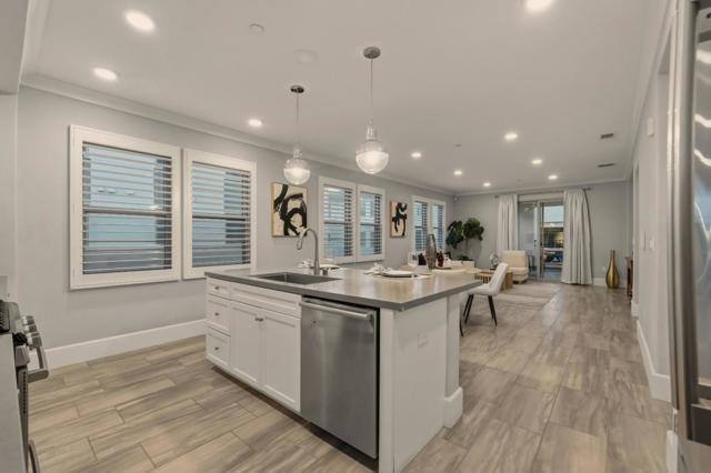 1057 Foxglove Place, San Jose CA: https://media.crmls.org/mediaz/98bde068-2150-440c-8058-d17d397f47c3.jpg