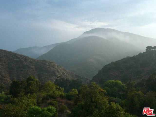 272 N Topanga Canyon Boulevard, Topanga CA: https://media.crmls.org/mediaz/98be3945-4eb8-4dfe-b1e6-41c48d22e105.jpg
