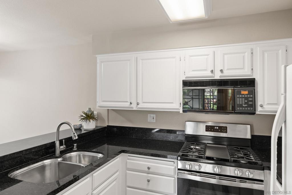 3110 Sello Ln - photo 15
