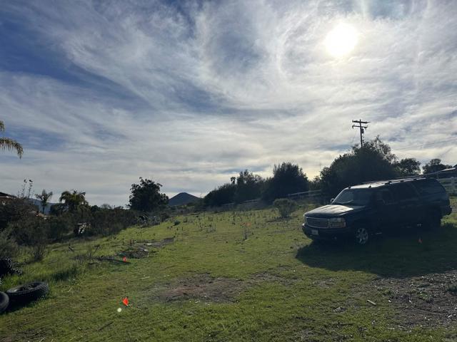 Detail Gallery Image 13 of 29 For 13907 Maxfield Rd, Jamul,  CA 91935 - 3 Beds | 2/1 Baths