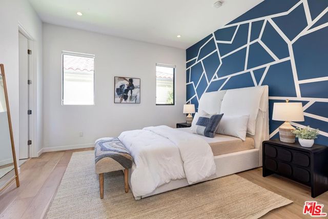 3571 Colonial Avenue, Los Angeles CA: https://media.crmls.org/mediaz/98c2f92f-66d1-42dc-a600-e087bd54dc54.jpg