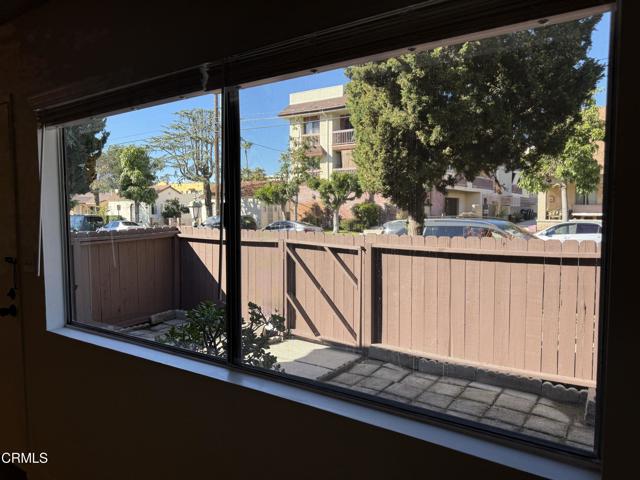 Detail Gallery Image 14 of 30 For 832 E Garfield Ave, Glendale,  CA 91205 - 3 Beds | 1/1 Baths