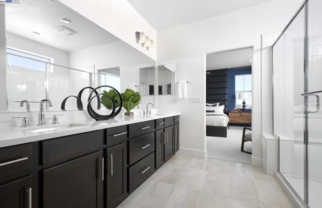 3108 Barnowl Way, Manteca CA: https://media.crmls.org/mediaz/98c3bb49-953a-472f-a7bb-91dcc4dafe91.jpg