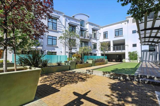 10745 N De Anza Boulevard, Cupertino CA: https://media.crmls.org/mediaz/98c41498-ab81-422a-8068-5ccb7a7ac1ba.jpg