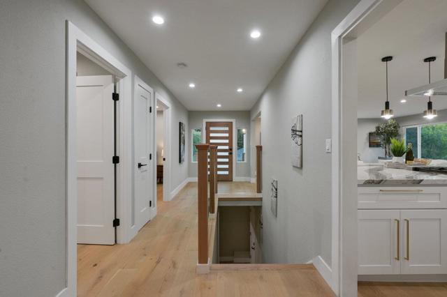 1560 Alturas Drive, Burlingame CA: https://media.crmls.org/mediaz/98c478d4-3652-4bae-bf69-d6db86045cf3.jpg