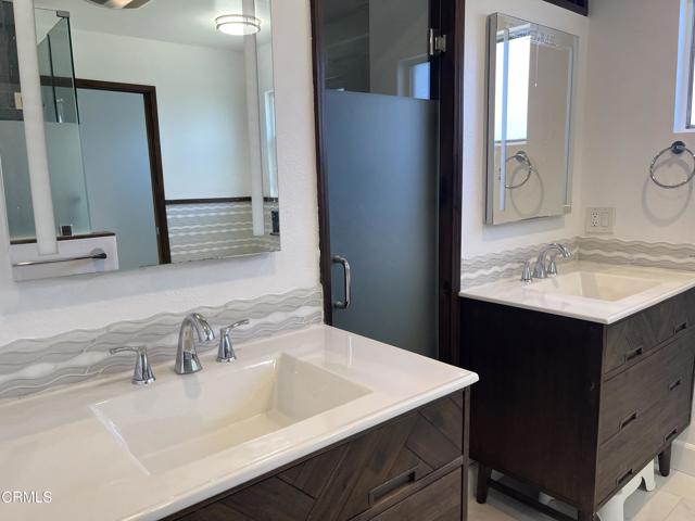 Detail Gallery Image 26 of 41 For 2827 Pierpont Bld, Ventura,  CA 93001 - 4 Beds | 4 Baths