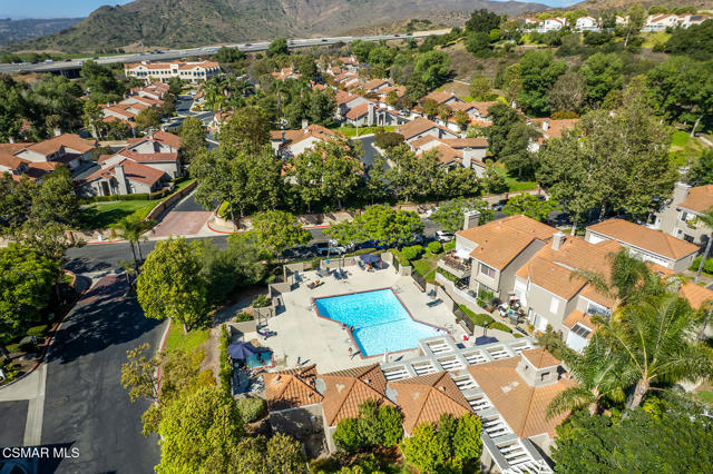 6208 Corte Antigua, Camarillo CA: https://media.crmls.org/mediaz/98c5a3c5-45e6-4297-84b2-960e0769ad03.jpg
