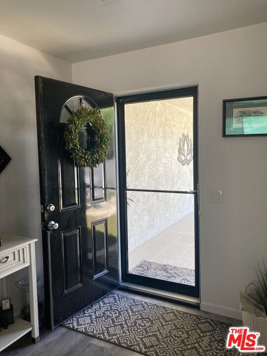 76983 California Drive, Palm Desert CA: https://media.crmls.org/mediaz/98c652b6-dfd5-4d8c-9642-dc84f608c522.jpg