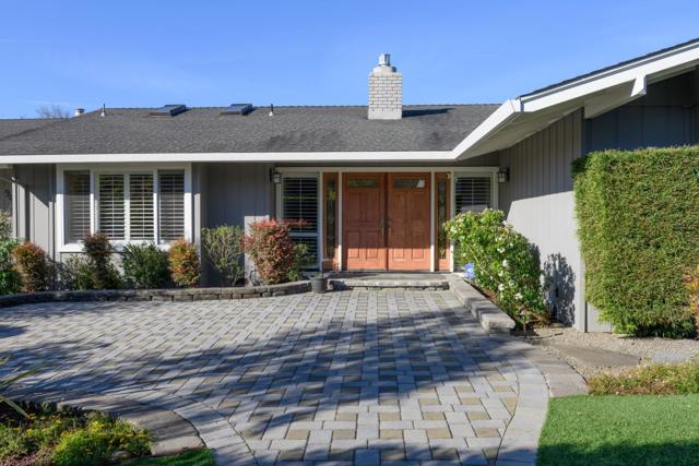 940 Pinehurst Drive, Aptos CA: https://media.crmls.org/mediaz/98c74d17-e176-4d15-9e64-7912ffe20301.jpg