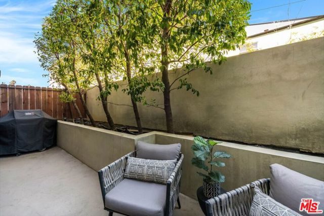 811 19th Street, 3 photo 7