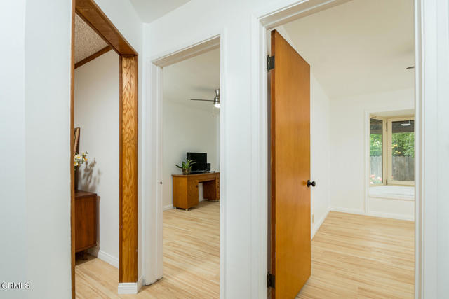 2238 Garfias Drive, Pasadena CA: https://media.crmls.org/mediaz/98c96eef-2664-4155-bb89-401b19f6e8b5.jpg