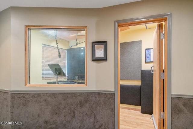 758 Camino Dos Rios, Thousand Oaks CA: https://media.crmls.org/mediaz/98ca424e-9f74-452f-97bd-c7d1b8fc93ea.jpg