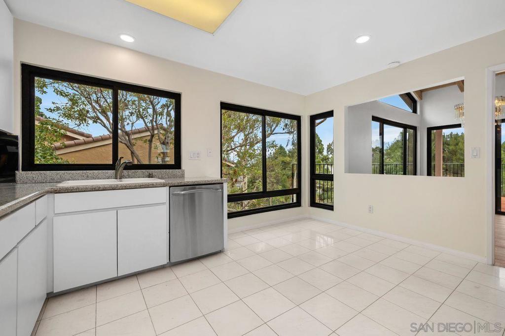 2509 Caminito Muirfield - photo 3
