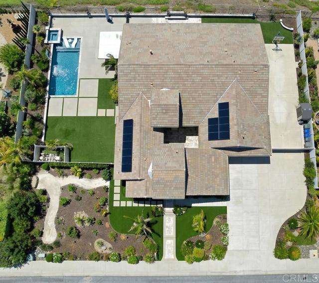 Detail Gallery Image 46 of 46 For 1733 Lemonadeberry Ln, Vista,  CA 92084 - 5 Beds | 3/1 Baths