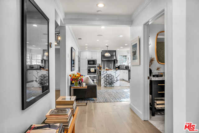 751 Westholme Avenue, Los Angeles CA: https://media.crmls.org/mediaz/98caf097-b6d1-4937-843c-11b9b131d579.jpg