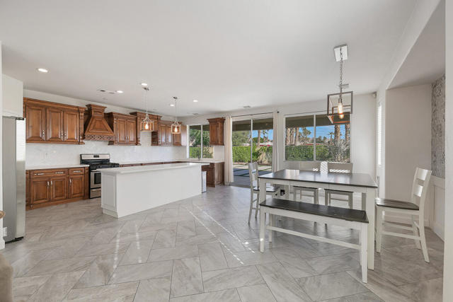 43820 Cape Cod Court, Indio CA: https://media.crmls.org/mediaz/98cb0098-9ee9-44db-8184-734b5113e8dc.jpg