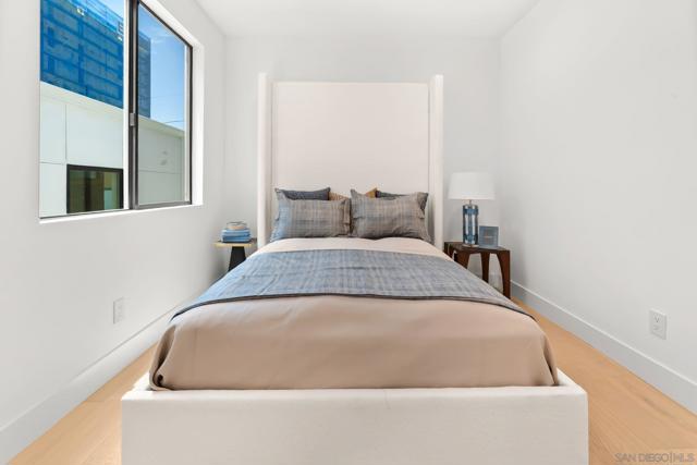 1034 Pennsylvania Avenue, San Diego CA: https://media.crmls.org/mediaz/98cb0155-58a6-4921-afc2-3765af7d4842.jpg