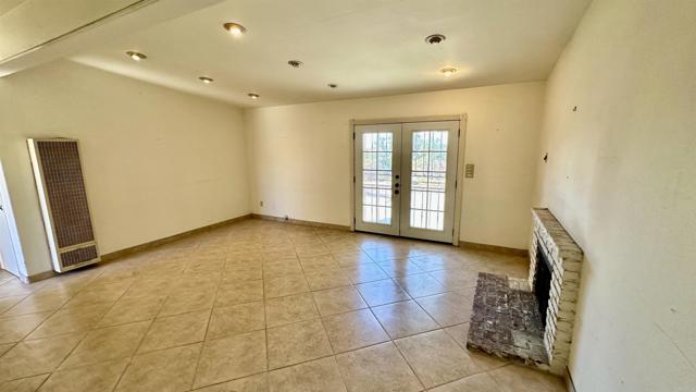 Detail Gallery Image 2 of 13 For 1166 Melrose Ave, Chula Vista,  CA 91911 - 3 Beds | 2 Baths