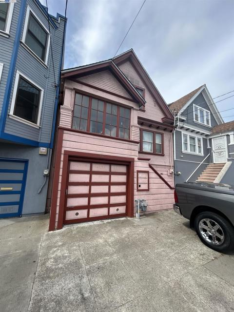 1475 Shafter Ave, San Francisco, CA 94124