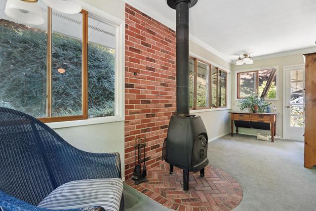 24905 Skyland Road, Los Gatos CA: https://media.crmls.org/mediaz/98cdee2b-f607-4d85-a6dd-9b1afa9c529a.jpg