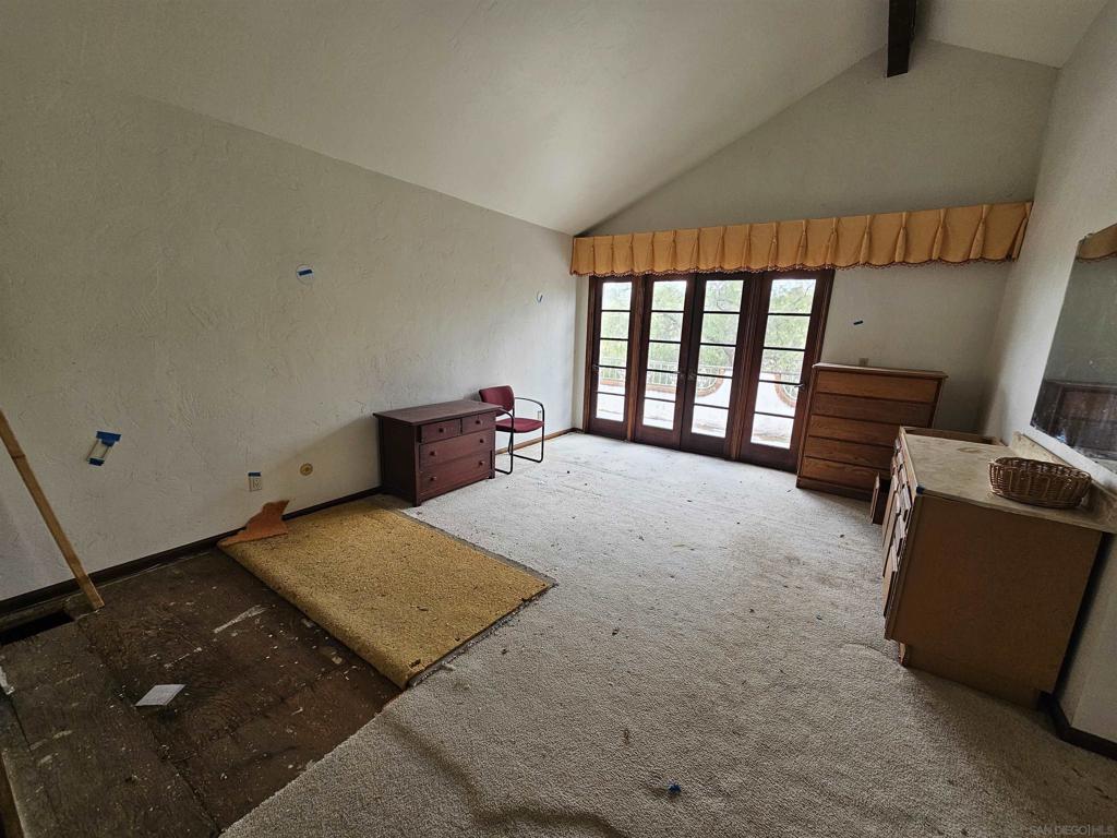 18055 Old Coach Rd - photo 19