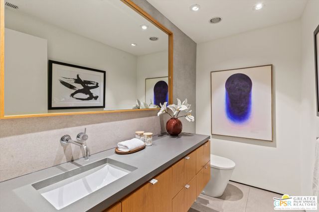 599 N Tercero Circle, Palm Springs, CA 92262