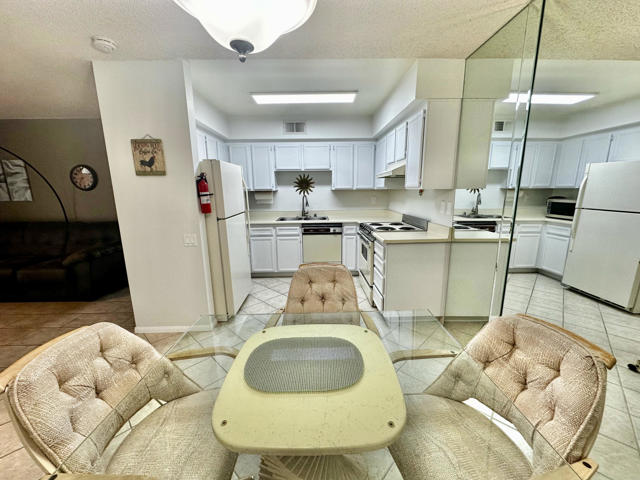 Image 7 of 56 For 1679 Sunflower Court