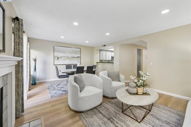 34627 Pueblo Terrace, Fremont CA: https://media.crmls.org/mediaz/98cfeead-0d86-4ffe-9eaa-c82387028863.jpg