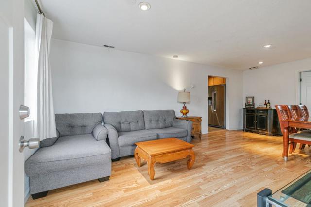 351 S 23rd Street, San Jose CA: https://media.crmls.org/mediaz/98d05f63-e761-441e-b40a-f33d8e9d3ded.jpg