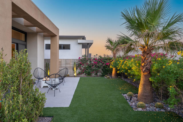 761 Nugget Lane, Palm Springs CA: https://media.crmls.org/mediaz/98d1aa85-e43f-4193-b11b-08d466fc9b6b.jpg